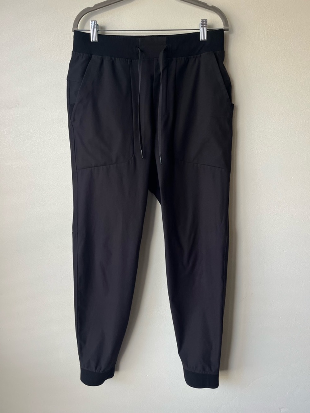 Lululemon ABC Jogger 30"
Black - Picture 2 of 13